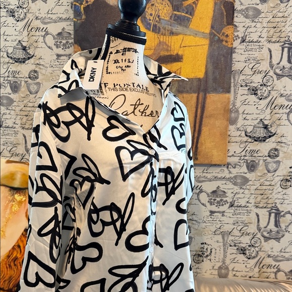 DKNY White and Black Heart Pattern Blouse - Picture 3 of 16